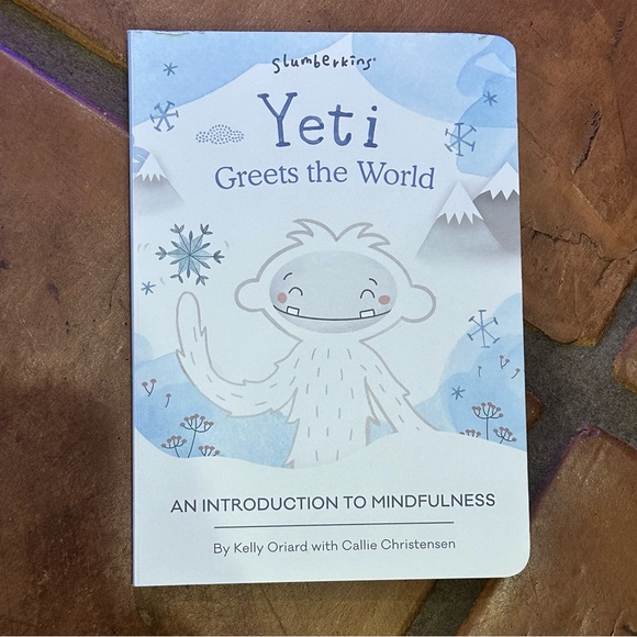 Slumberkins 4 Books and Otter Snuggler BRAND NEW - Picture 3 of 5